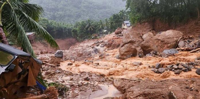 kerala wayanad natural disaster rain landslide death