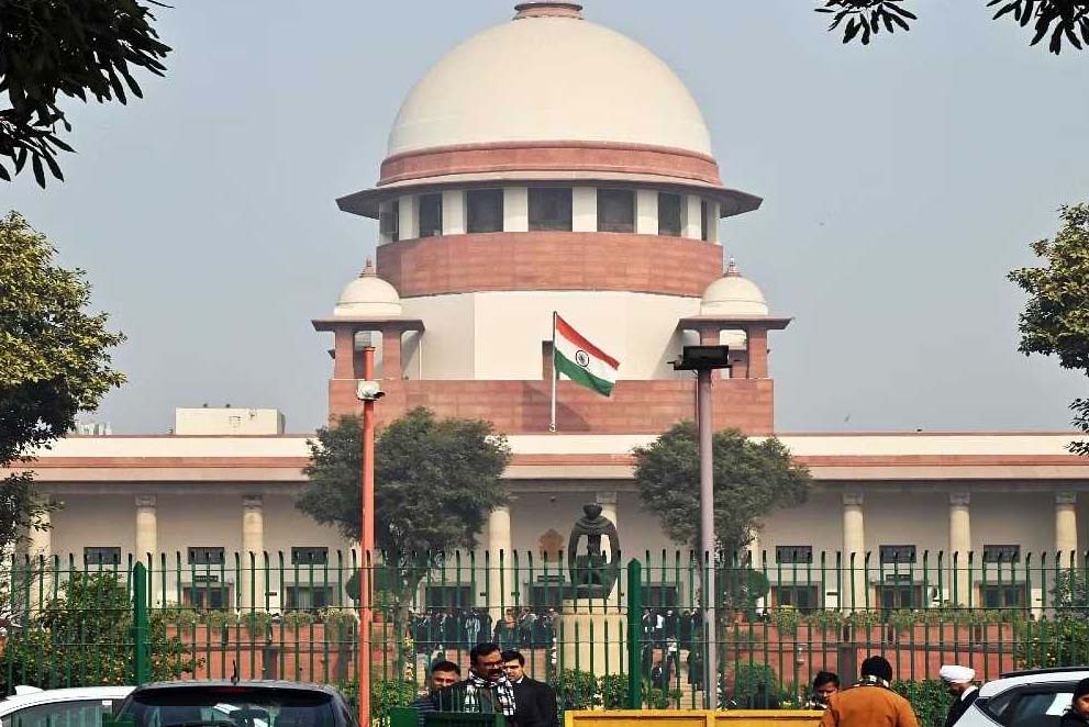 New Delhi Supreme Court decision approving Scheduled Caste Tribe reservation