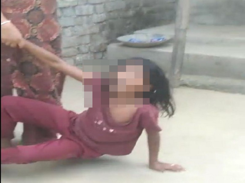 Girl child beaten video viral