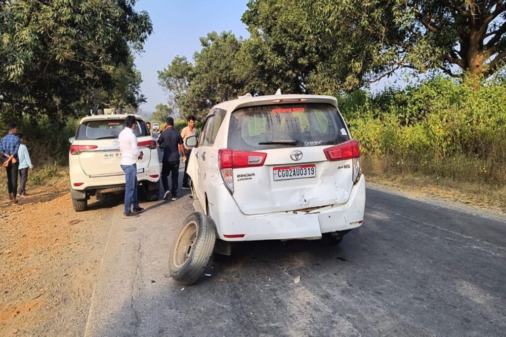 Minister Laxmi Rajwade accident