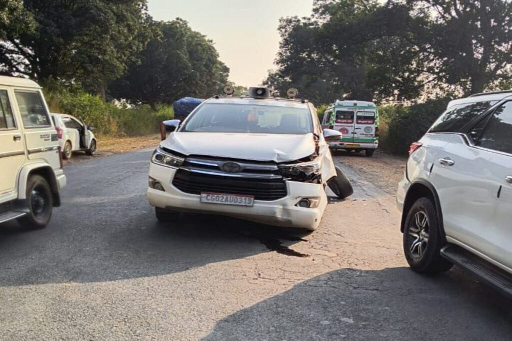 Minister Laxmi Rajwade accident